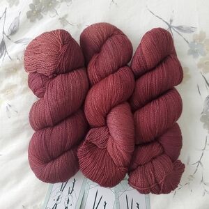 Homerow Fiber Co Fingering/Sock Merino Yarn, colorway Rusting